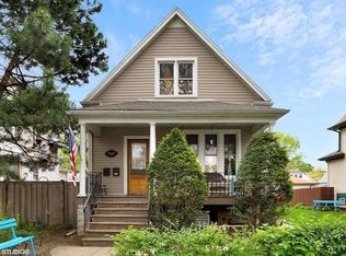 516 Hannah Ave #1, Forest Park, IL 60130