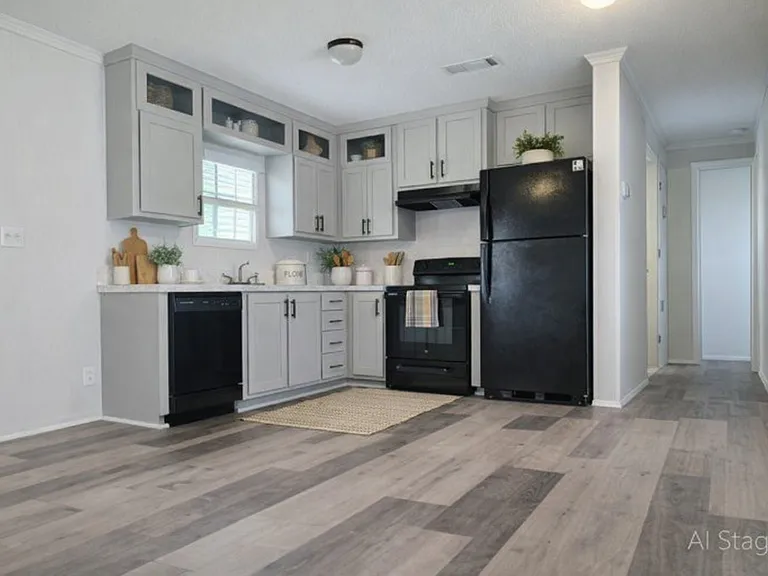 5 George St #44 — Photo 3