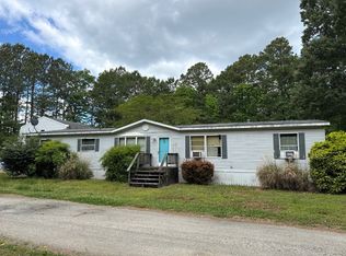 1092 Windmill Point Rd, White Stone, VA 22578