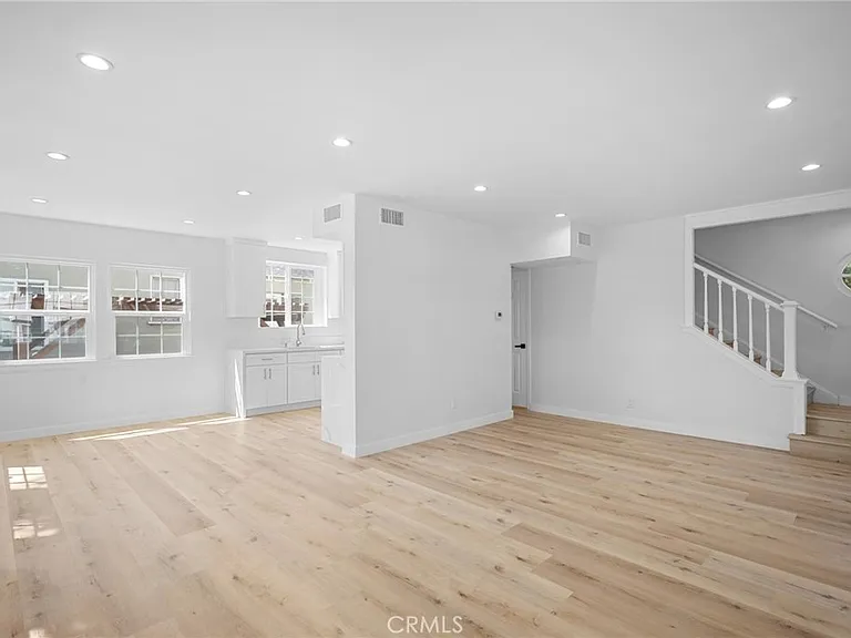 1101 Norton Ave #A — Photo 6