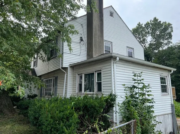 593 Walk Hill St, Boston, MA 02126