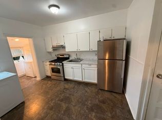 2402 Carter St, Wilmington, DE 19802
