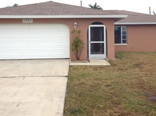 1203 SE 37th St, Cape Coral, FL 33904