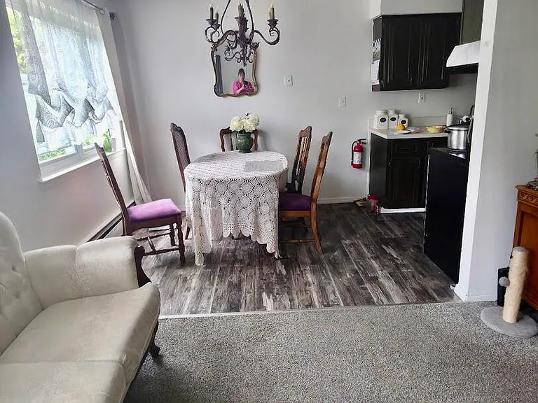 80 Manchester Ct — Photo 1