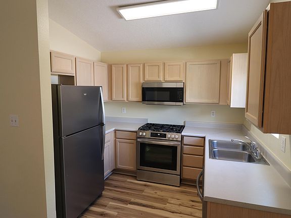 3rd image of 11435 Miravista Pl SE