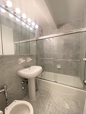 Rented by Douglas Elliman | media 19