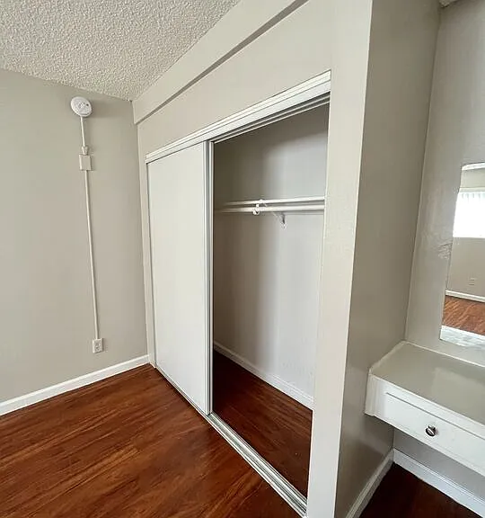 1162 Rolland Curtis Pl #5 — Photo 5