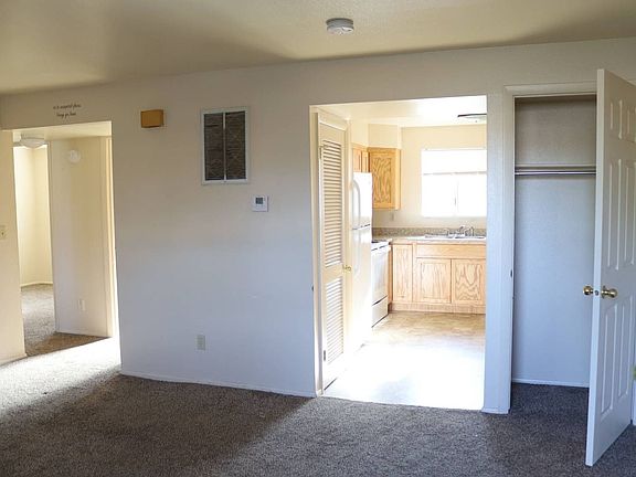 3rd image of 373 E 650 N #367