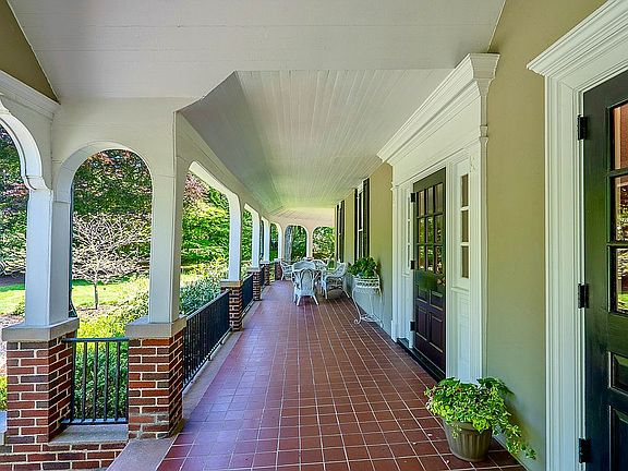 3rd image of 55 Highland Ave