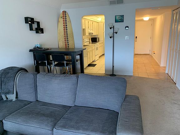 Living room/dining room open concept