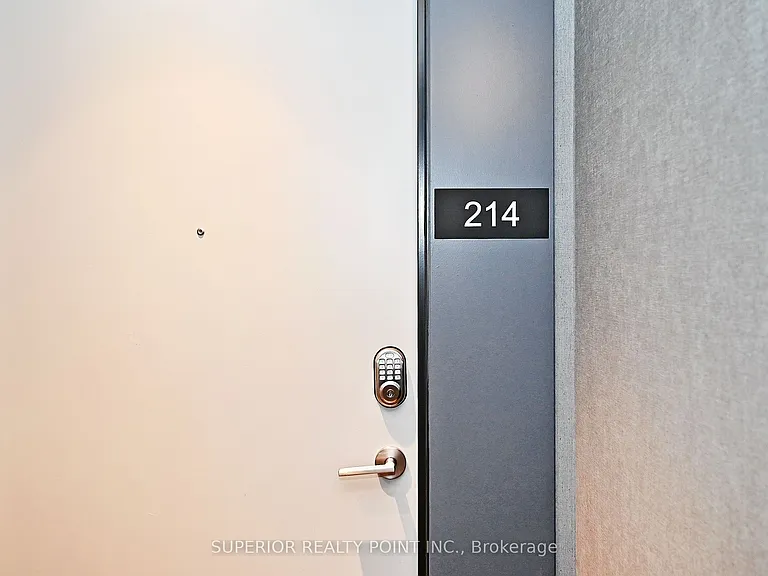 30 Upper Mall Way #A214 — Photo 5