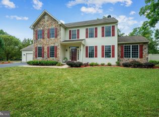 1046 Knapp Rd, North Wales, PA 19454