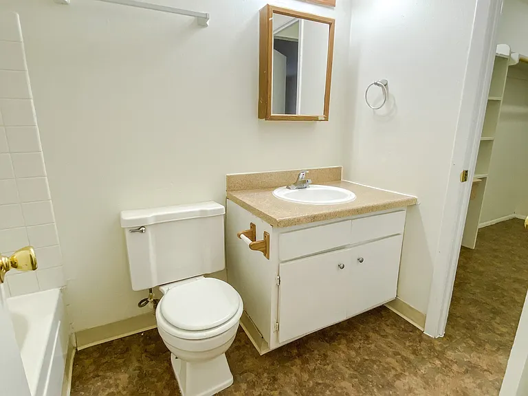 2 Bed Apartment - Bathroom
