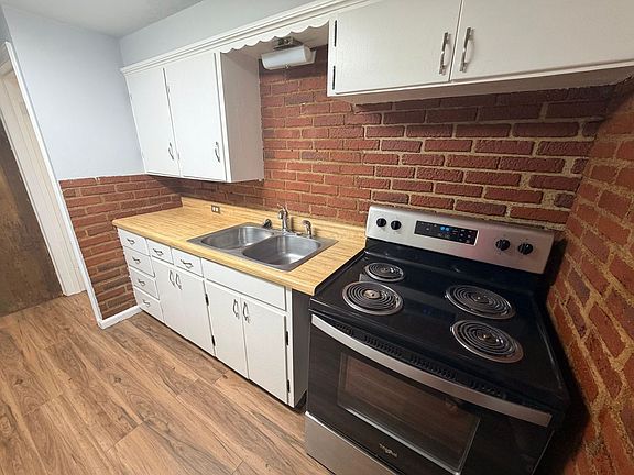 5th image of 3137 Bermuda Ln
