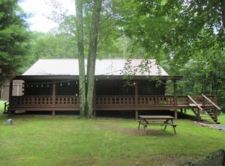 11 Long Rd, Hunlock Creek, PA 18621