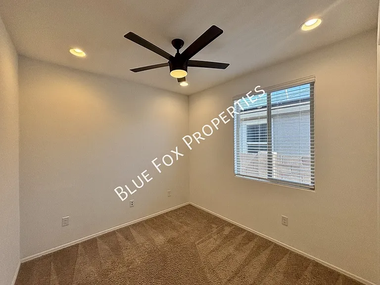 12013 E Ryscott Cir — Photo 12