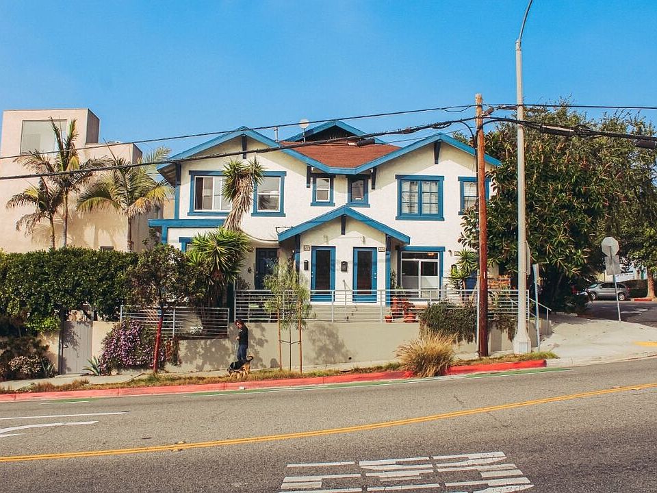 1st image of 611 Ocean Park Blvd