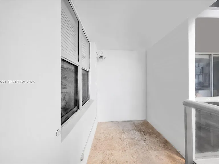 6039 Collins Ave #621 — Photo 24
