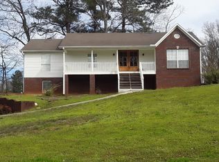 9049 Sparks Dr, Warrior, AL 35180