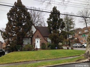 24955 Rushmore Ter, Little Neck, NY 11362