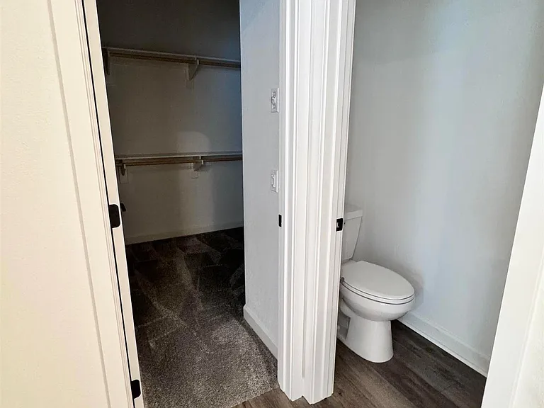 784 Mateo St #1 — Photo 14