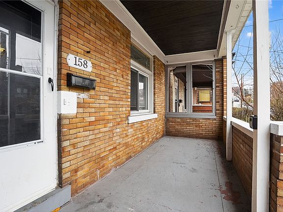 3rd image of 158 Ormsby Ave