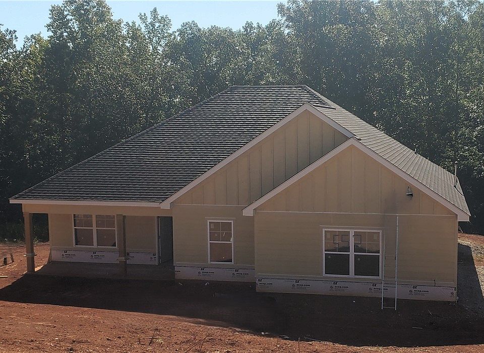 1st image of 552 Lee Road 2192