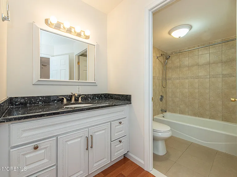 5 Linden St #3J — Photo 14