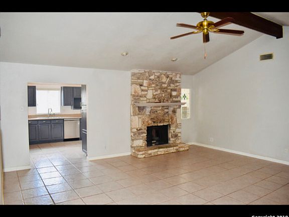 3rd image of 4034 Briarcrest St