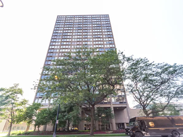 5320 N Sheridan Rd APT 1407, Chicago, IL 60640