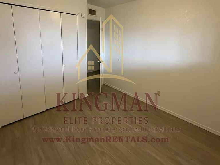 2985 E McVicar Ave — Photo 12