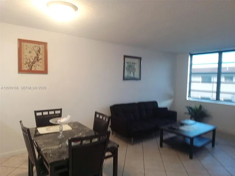 13390 NE 7th Ave #207 — Photo 4