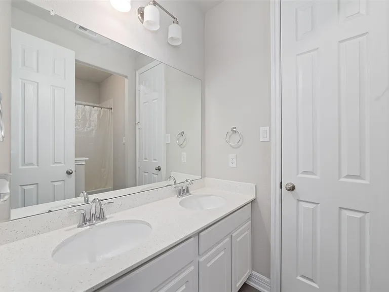 29023 Alley Lynn Way — Photo 13