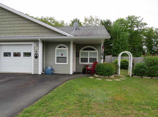 8 Etna St, Bridgewater, NS B4V8Z4