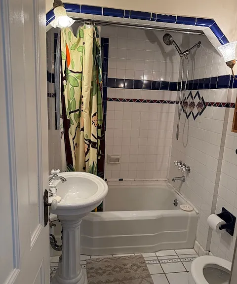 998 Grizzly Peak Blvd — Photo 12