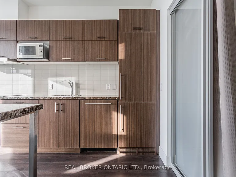 180 Enterprise Blvd #610 — Photo 11