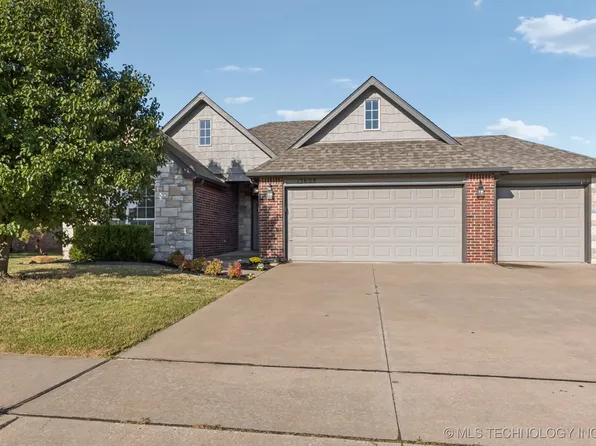 13608 S Lansing Ave, Glenpool, OK 74033