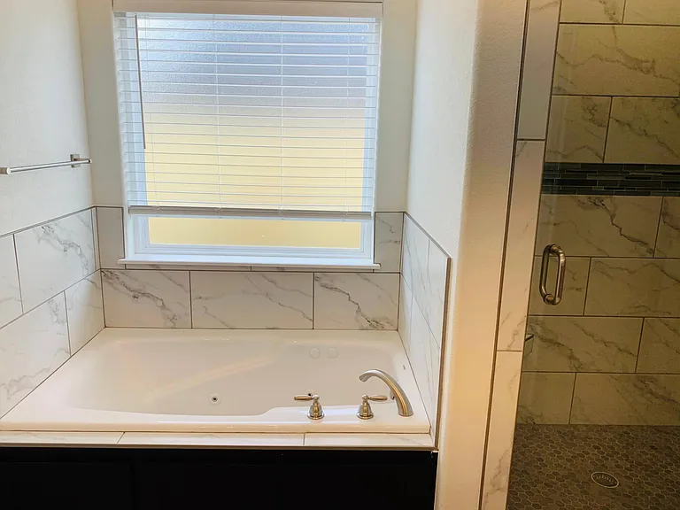 1720 Ella Pl — Photo 11