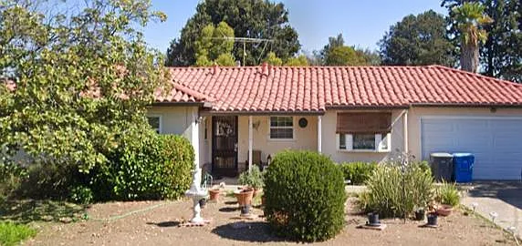 10600 Larry Way photo 1