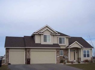 1417 12th St SE, New Prague, MN 56071