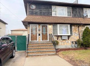 24011 141st Ave, Rosedale, NY 11422