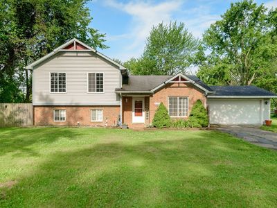 7230 Dodge St, Romulus, MI, 48174