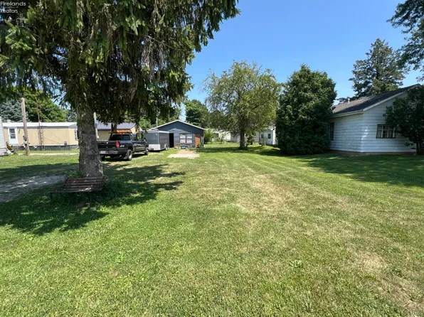 304 Vine St, Tiffin, OH 44883
