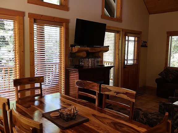 3rd image of 41734 Timber Cir