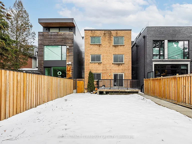 41 Summerhill Ave #2 — Photo 29