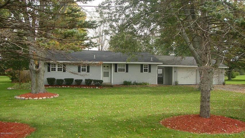 1st image of 3840 96th Ave