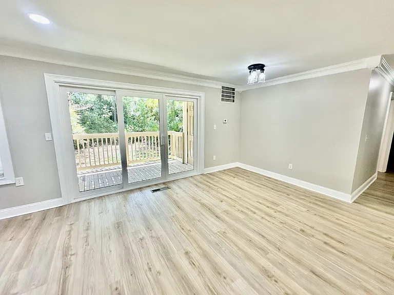 53 Delander Ct #25 — Photo 7