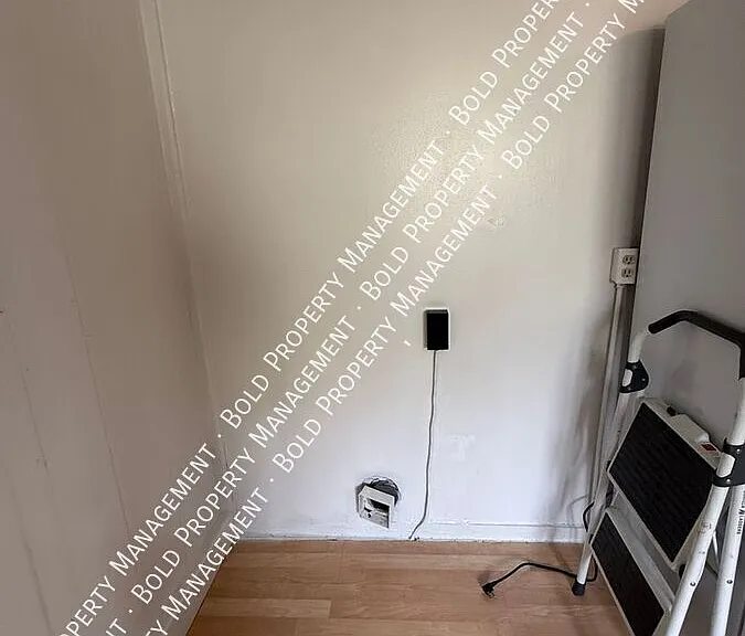 45 Spring St — Photo 13