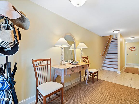 3rd image of 209 N 4th Avenue #B