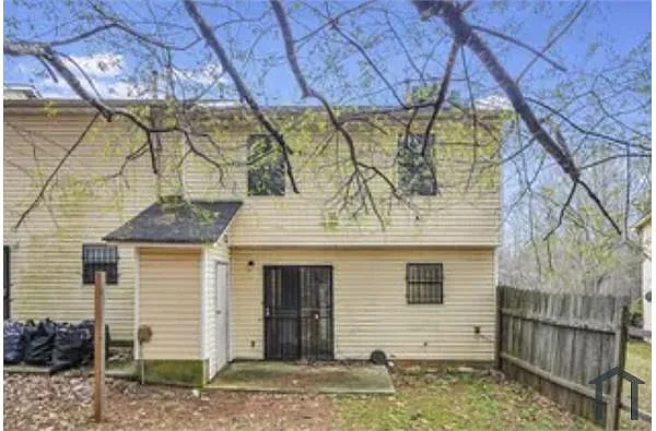 Building Photo - 939 Silverwood Dr